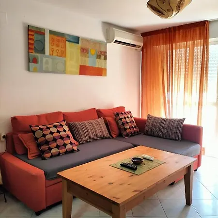 Piso En Conil, 1º Linea De Playa Con Wifi Gratis شقة